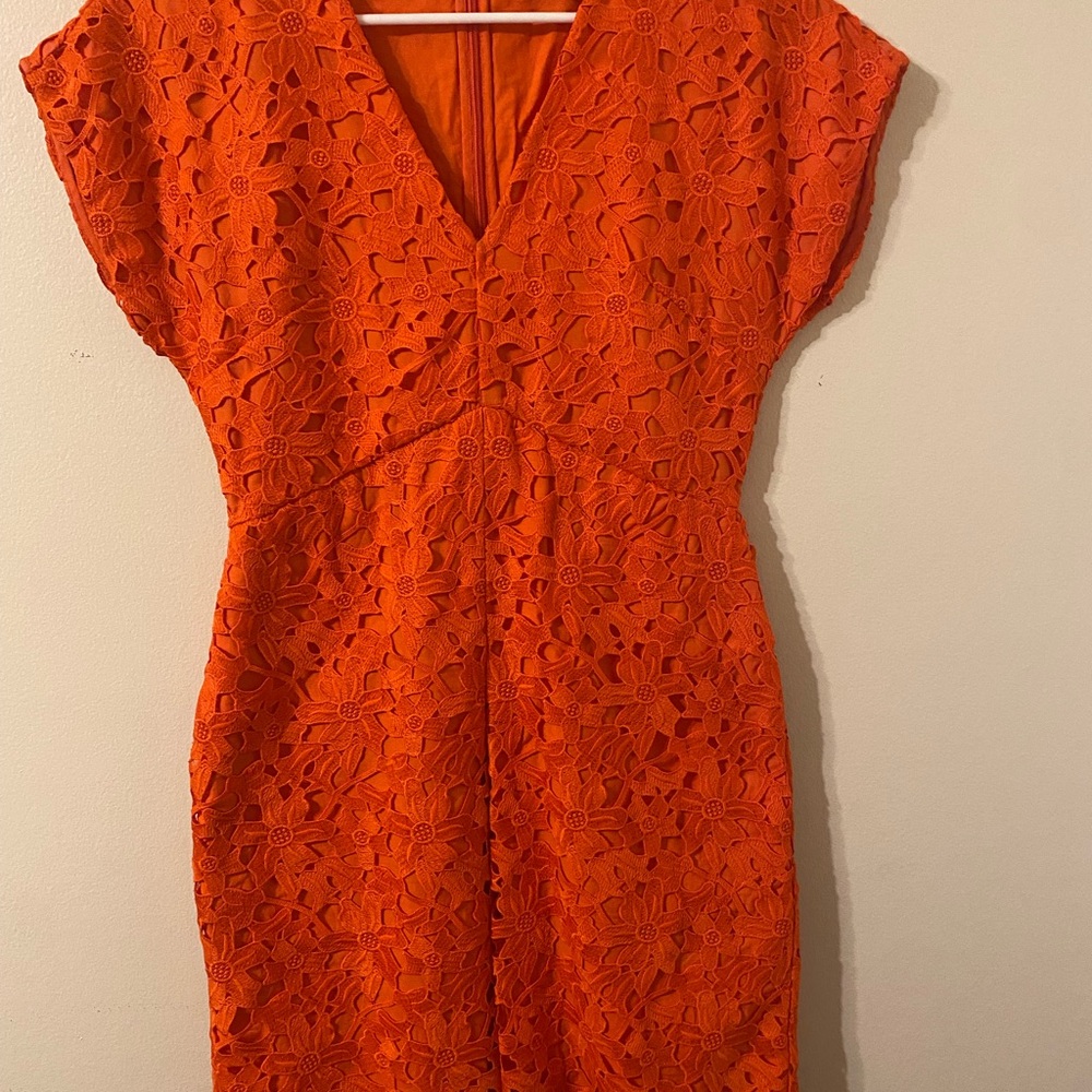 Banana Republic Orange‎ Sheath Dress with V-Neck and Dolman Cap Sleeves